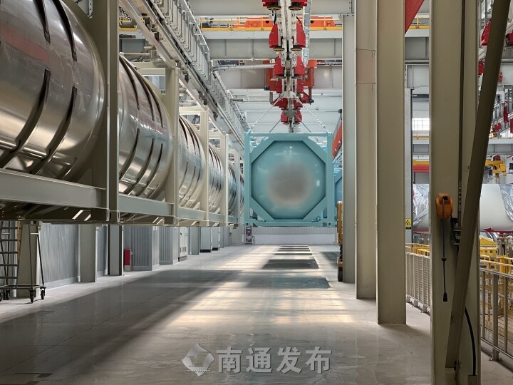 【南通發(fā)布】高溫下的“烤”驗 | 數(shù)智賦能打造“清涼車間”，高溫季中集環(huán)科生產(chǎn)繁忙有序